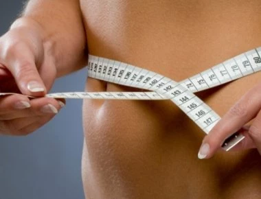 Καθιερώστε αυτές τις πέντε συνήθειες και δείτε άμεσα απώλεια βάρους